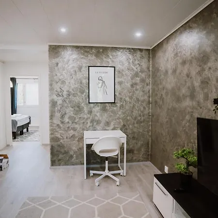 Spacious Two-room With Sauna And Private Parking Space Lägenhet *